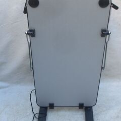 ☆無料☆地元のみ発送不可☆東芝　ズボンプレッサー　HIP-T35...