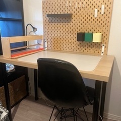 IKEA デスクイームズチェアセット(現在調整中)の画像