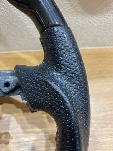 ハイエース3型後期に使用してた黒ウッド調ステアリング