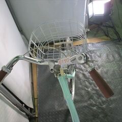 Ｄ130　★13800円★整備済み 中古子供自転車 ブリジストン　リコリーナ【26インチ　薄緑 】の画像