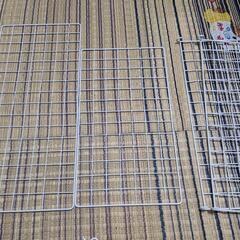 100均収納用品色々の画像