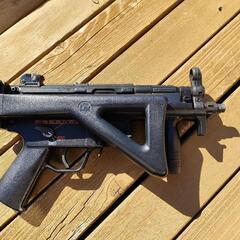 電動エアーガン MP5 PDW　箱付きの画像