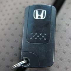 よく見て！さりげないピンクのストーンがカワイイの画像