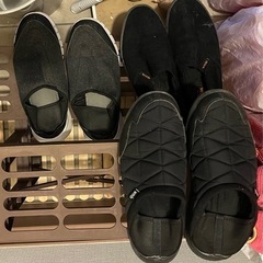 終了　無料　防寒トレッドモック　黒　ボアシューズ　など４足　25...