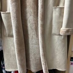 ムートンコートの画像