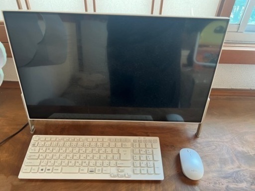 FUJITSU パソコン