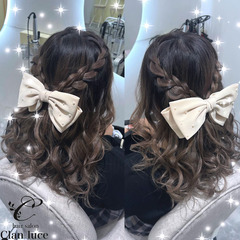 心斎橋のヘアセット専門店です。当ヘアサロンでは、ライブや結婚式の前にヘアセット・ヘアメイク、着付けライブや結婚式、パーティーイベントに合うヘアメイクが出来ます。 − 大阪府