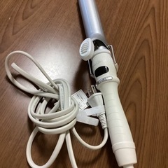 サロニアヘアアイロン