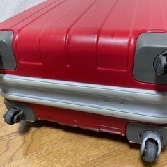 【決定致しました】キャリーケース(赤・Lサイズ)の画像