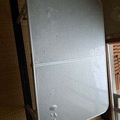 折りたたみ机　中古　傷汚れ有り　譲ります
