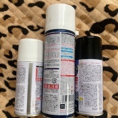 粘着剤剥がしとラッカースプレー(ブラックホワイト)の画像