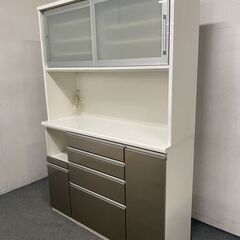 松田家具 キッチンボード 幅140 モイス ソフトクローズ シルバー 食器棚 ハイグロス 中古家具 店頭引取歓迎 R7688