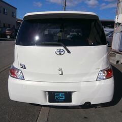 コミコミ30万円☆H.22(2010)年 トヨタ bB 1.3 S HIDセレクション 4WD パールホワイト 走行141,000kmの画像