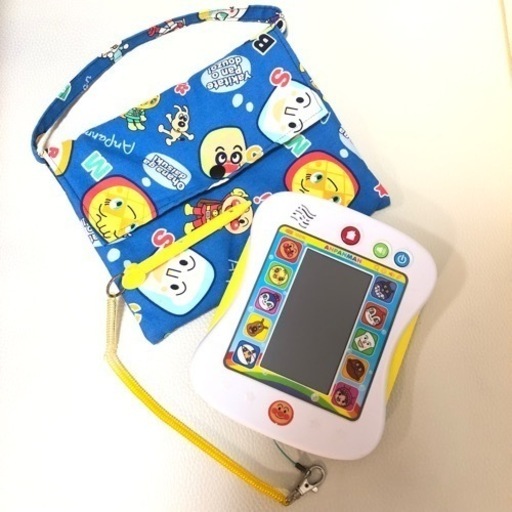 美品♡保存袋付き　アンパンマン　カラーパットプラス　ホワイト