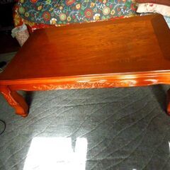 まあまあ綺麗な家具調こたつです。の画像