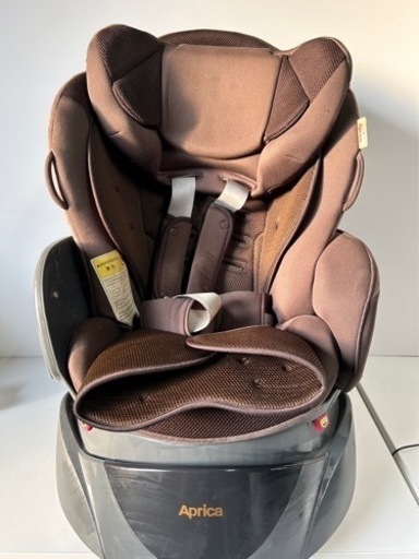 W30 Apricaフラディア エス◆退院時から使えるベッド型◆新生児～アップリカ