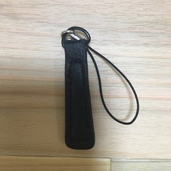 メンズっぽい⁇携帯革製ストラップの画像