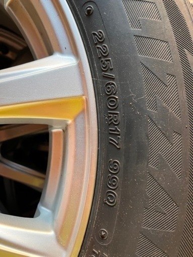 決まりました　スタッドレス　ブリザックDMV2　ホイール付き　225/60R 17  2018年11月購入　商談中　