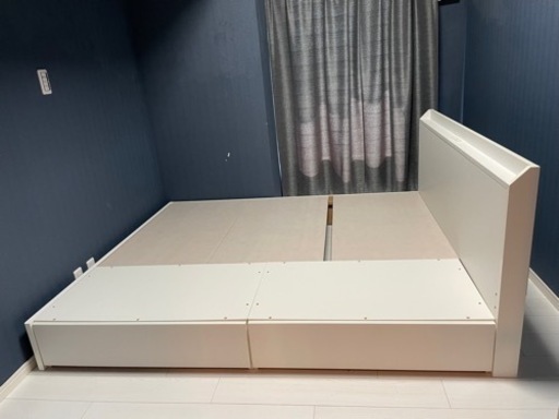 ニトリ　クイーンサイズベットフレーム