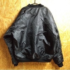 ●【7XL ビッグサイズ 美品】ROTHCO ロスコ  MA-1 FLIGHT JACET フライトジャケット 大きめ ブラック × オレンジ 中綿 暖か 7,700円→半額3,850円にてご提供 ④の画像