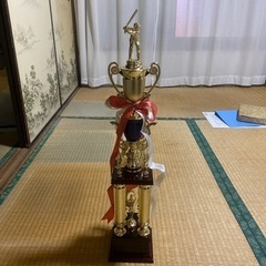 トロフィー