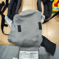 リルベビー　抱っこひも　の画像