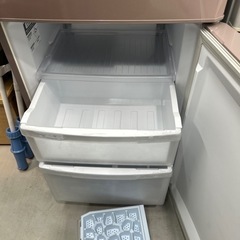 配達可【冷蔵庫】【三菱】256L 2012年製☆保証ナシクリーニング済み 