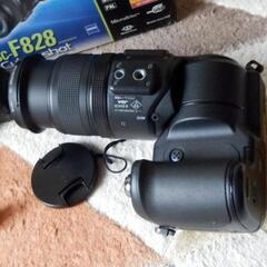 ❤️新品同様★動作品❤️DSC-F-828★SONY★可変レンズ広角28-200mmの画像