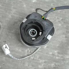  ホンダ純正HID バラスト 左右セット キセノン 　フィット、フリードなど適合　動作物の画像