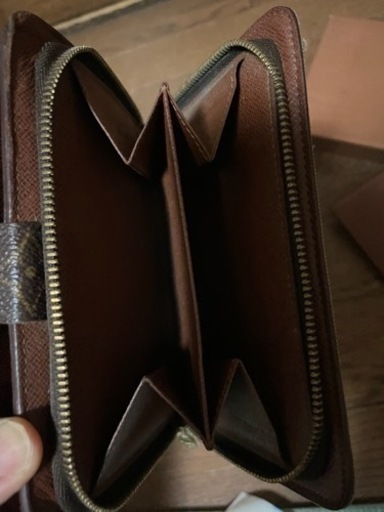 ルイヴィトン　ポルトパピエ　ジップ　財布