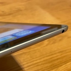 iPad  WIFI 128GB A1822 おまけつきの画像