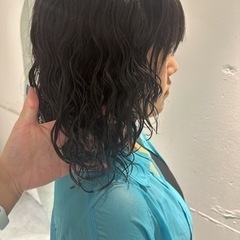 明日朝9時〜限定❣️無料❣️カット＋パーマ＋髪質改善トリートメント❣️