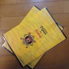 新品・未開封❗阪神タイガース　リーグ優勝記念クリアファイル　２枚の画像