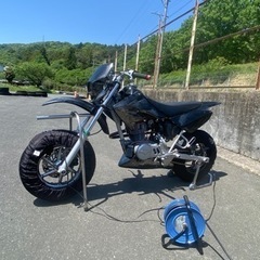 XR100M レーサーの画像