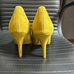 【試着のみ】9センチヒール　パンプスの画像