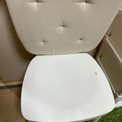 椅子の画像