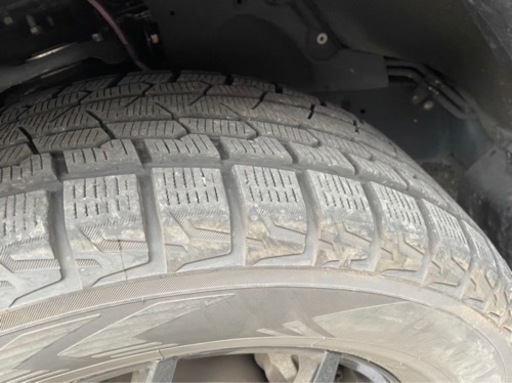ランクル200系　ヨコハマタイヤ　アイスガード　G075 スタッドレスタイヤ　285/60R18 アルミホイール付き　