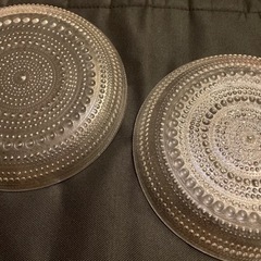 ガラスのお皿2枚の画像