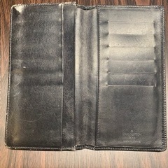 LOUIS VUITTON財布、ブラインドの画像