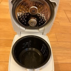 無料で差し上げます！三菱電機　炊飯器の画像