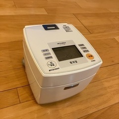 無料で差し上げます！三菱電機　炊飯器の画像