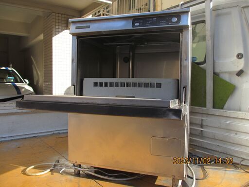 厨房用：ホシザキ：食器洗機：コンパクトなアンダーカウンタイプ中古良品