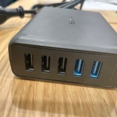 【最終値下げ】Ankerモバイル充電器　power port speed5の画像