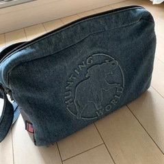 ハンティングワールド　ショルダーバッグ