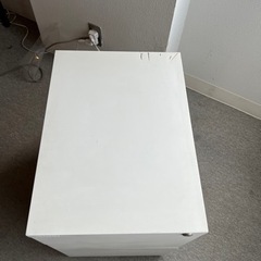 steelcase ワゴン3段　キャビネット　スチールケースの画像