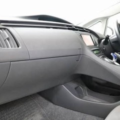 不動の人気車！！！　👑トヨタプリウス👑　在庫がある今がチャンス！！🔥💪の画像