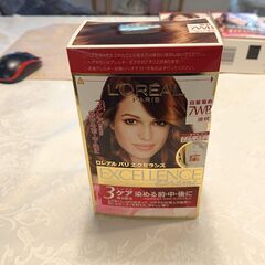 新品未開封　ロレアルパリ　白髪染め　７WB　の画像