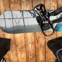 Burton スノーボード３点セットの画像