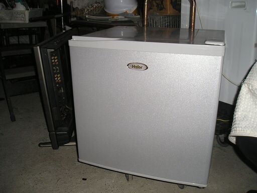 冷凍庫　☆　Haier  ☆　JF-U40A ☆　38L　【保管　倉庫】
