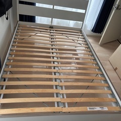 IKEA TRYSIL ダブルベッドフレーム　白